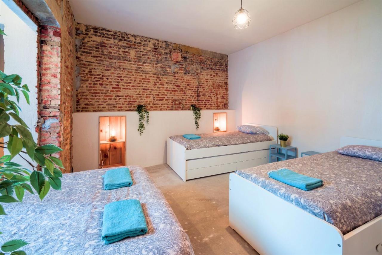 The Industrial Apartment *